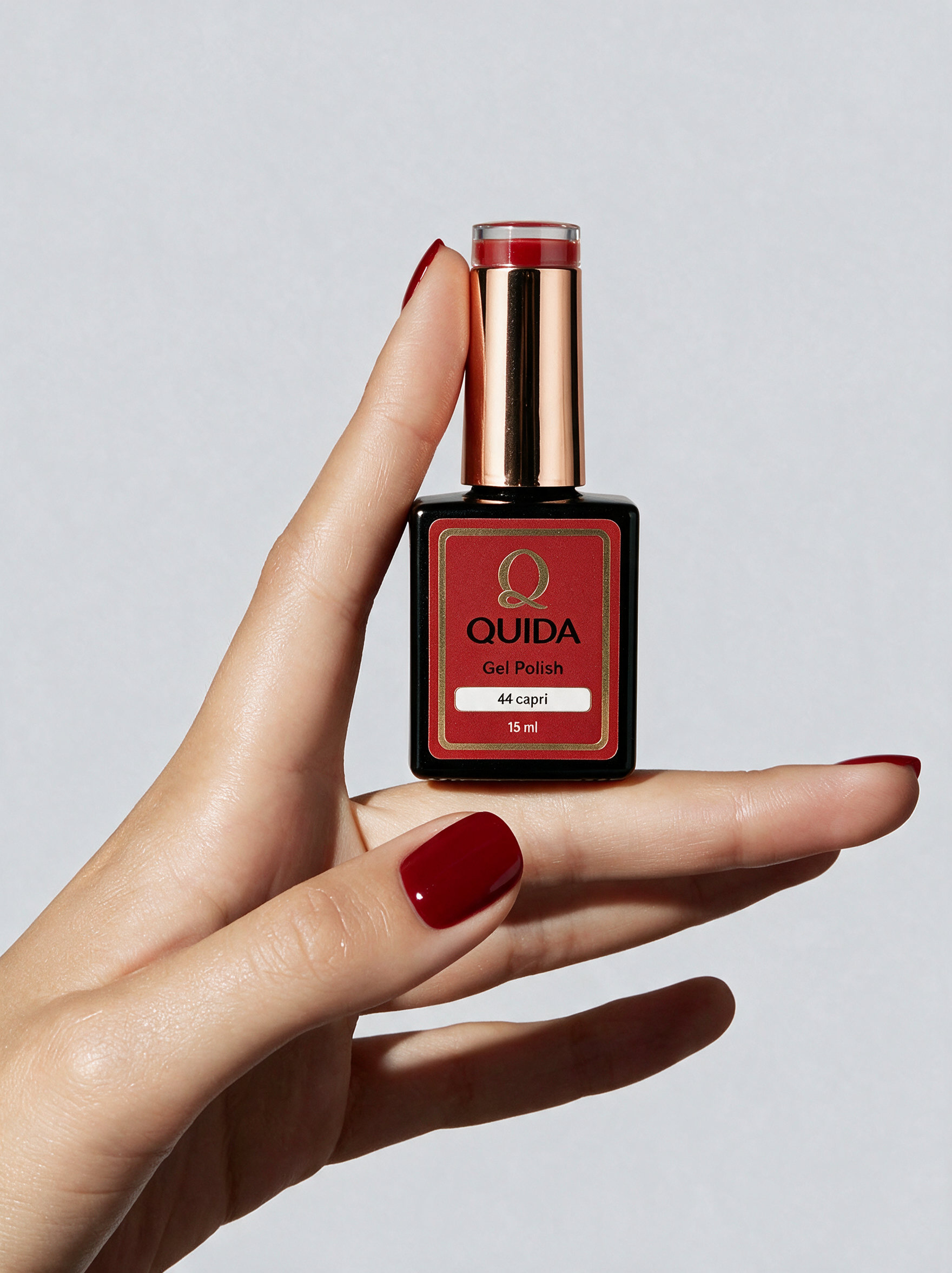 Gel Polish Crimson Chic #199 – Tijdloos Elegant Rood