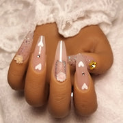 Press-on Nagels #009 – Nude Ballerina met Gouden Ster, Hartjes & Folie | Quida