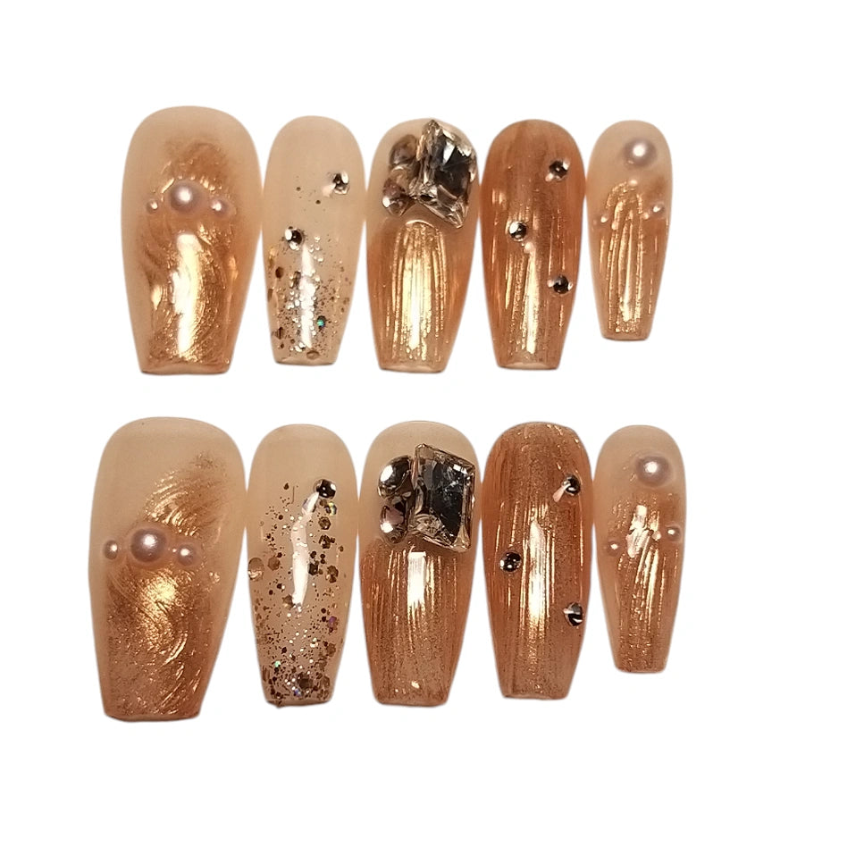 Press-on Nagels #020 – Rose Gold Metallic Ballerina met Diamant, Glitter & Parels | Quida