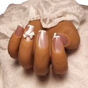 Press-on Nagels #021 – Blush Roze Cat Eye Vierkant met 3D Wit Strikje | Quida