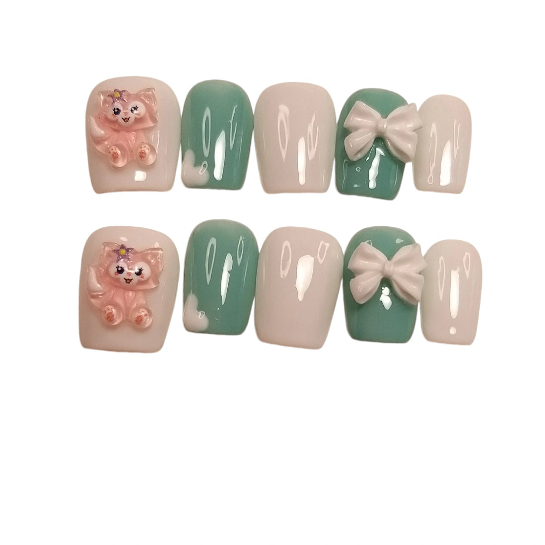 Press-on Nagels #062 – Roze & Mint Vierkant met 3D LinaBell Vos Charm & Wit Strikje | Quida