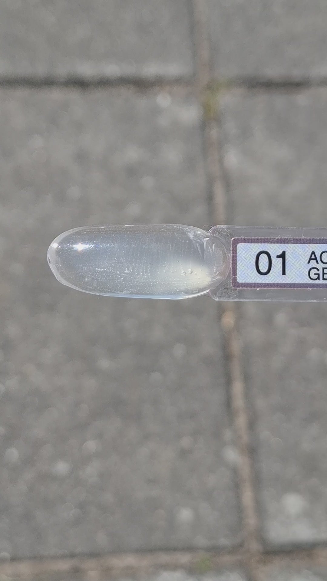 Video laden: Acrylgel Clear #01 – Volledig Transparante Acrylgel voor Stevigheid, Flexibiliteit en Perfecte Modellering