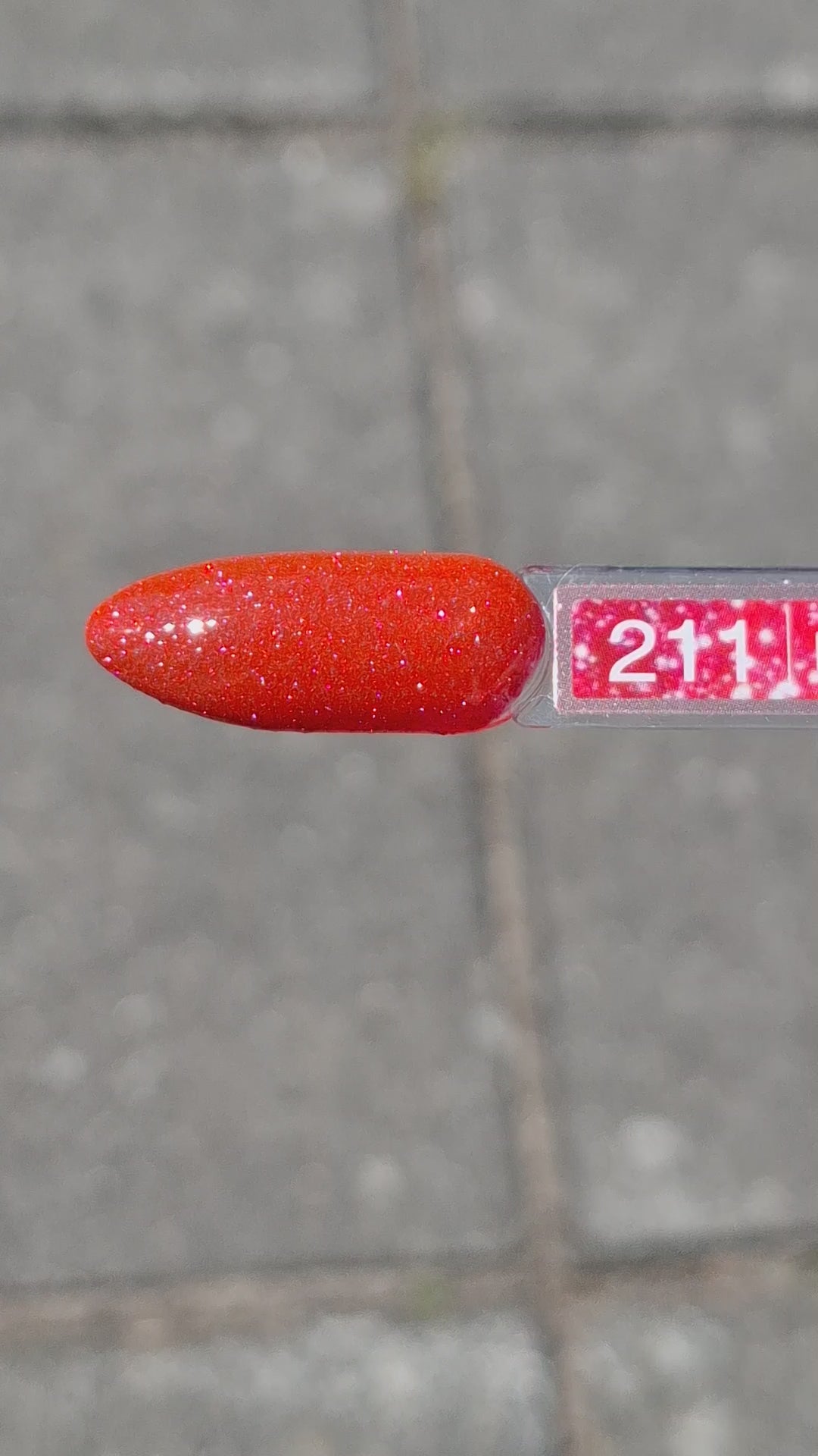 Video laden: Glitter Gel Polish Love On Mars #211 – Vurig Rode Glitter met Intense Sensuele Sparkle