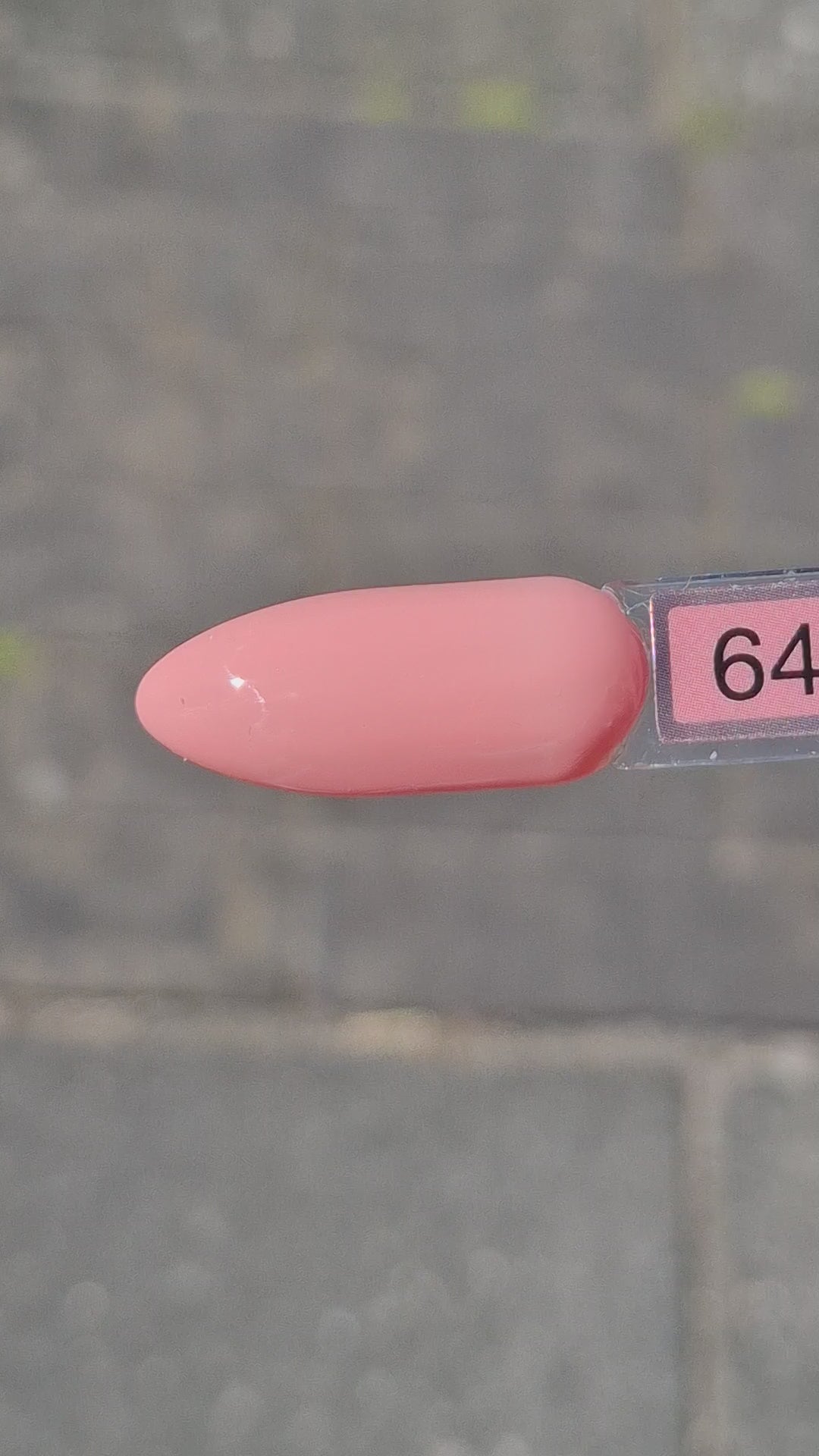 Video laden: Gel Polish Dessert Flower #64 – Warm Gedempte Roze-Perzik met Romantische Gloed