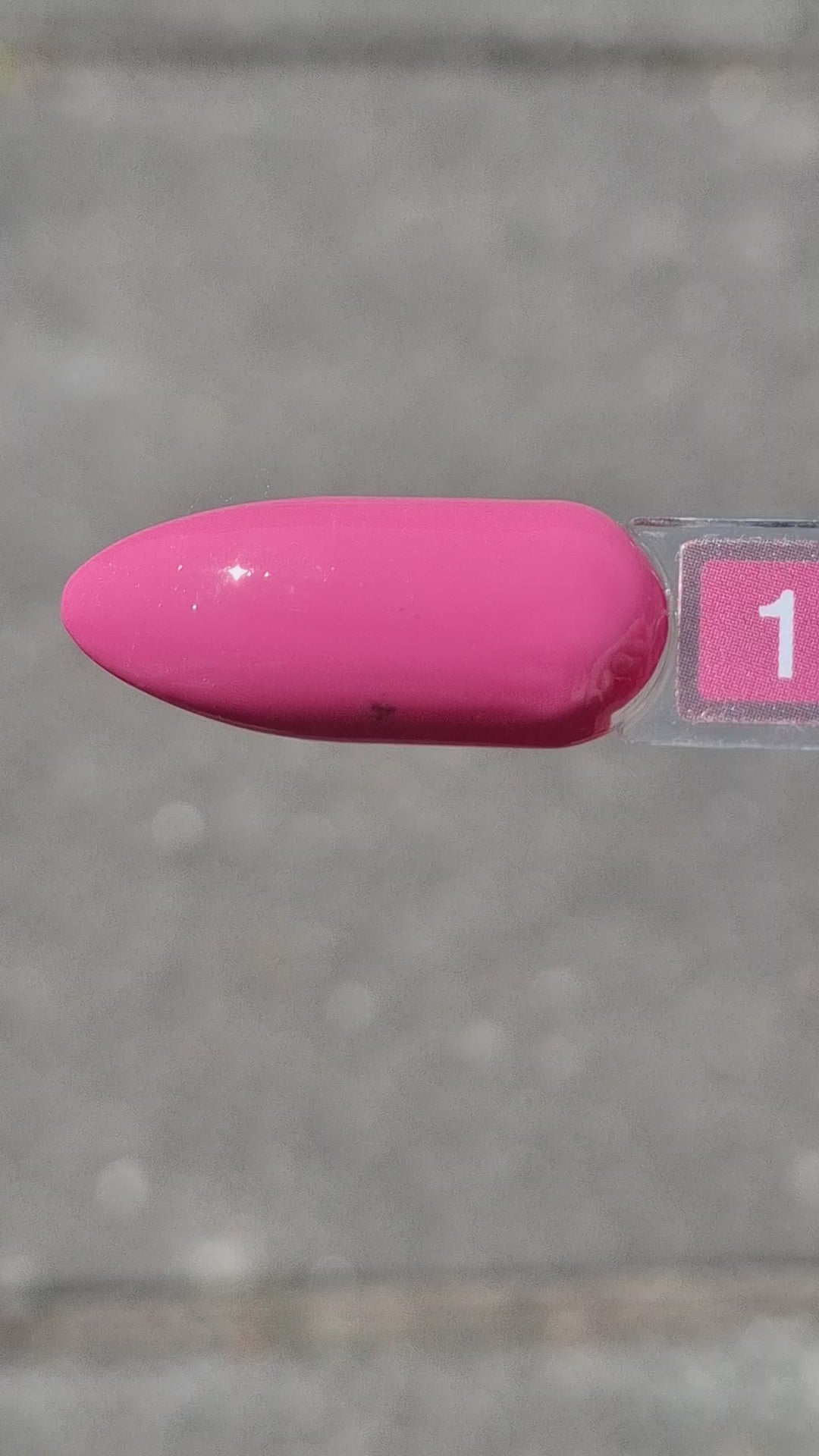 Video laden: Gel Polish Hot Coral #176 – Zomerse Roze-Paarse Tint