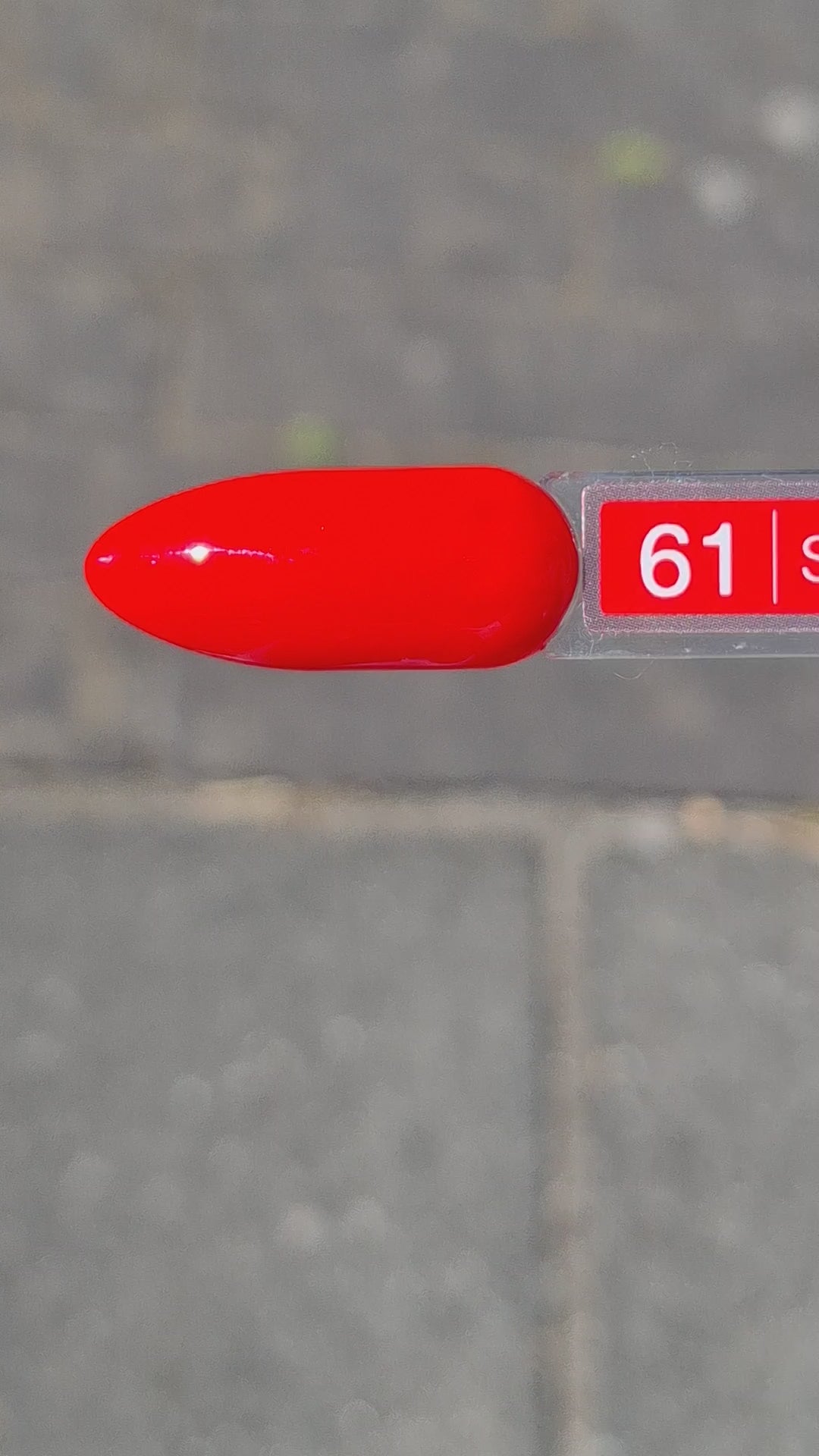 Video laden: Gel Polish Samba #61 – Intens Vuurrood met Warme Oranje Gloed