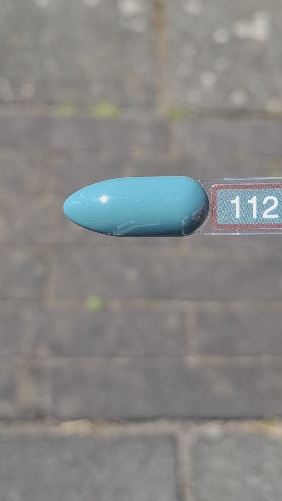 Video laden: Gel Polish Stone #112 – Grijsgroene Gel Nagellak