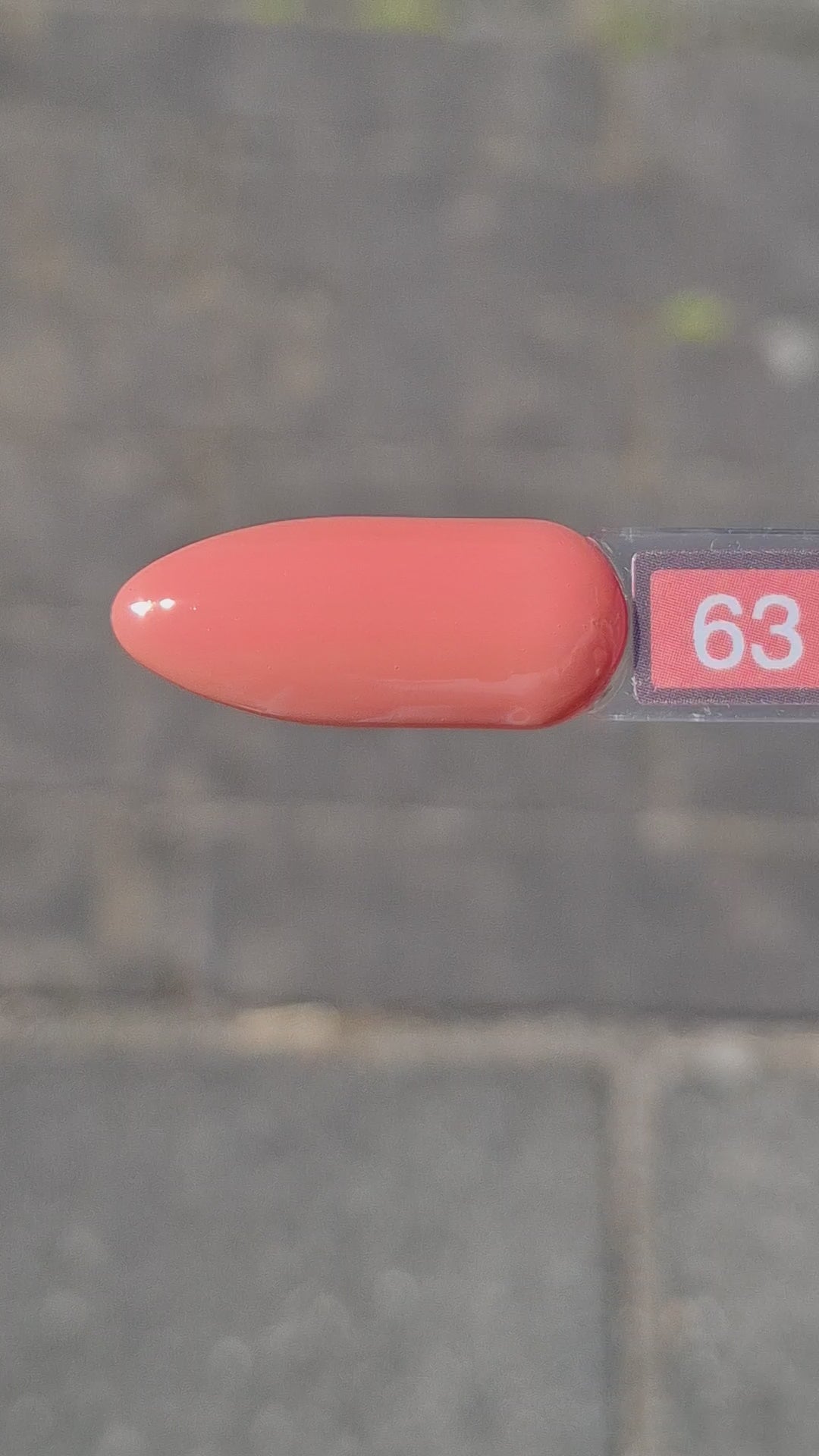 Video laden: Gel Polish Sunset Coral #63 – Levendig Koraal-Oranje met Zomerse Gloed