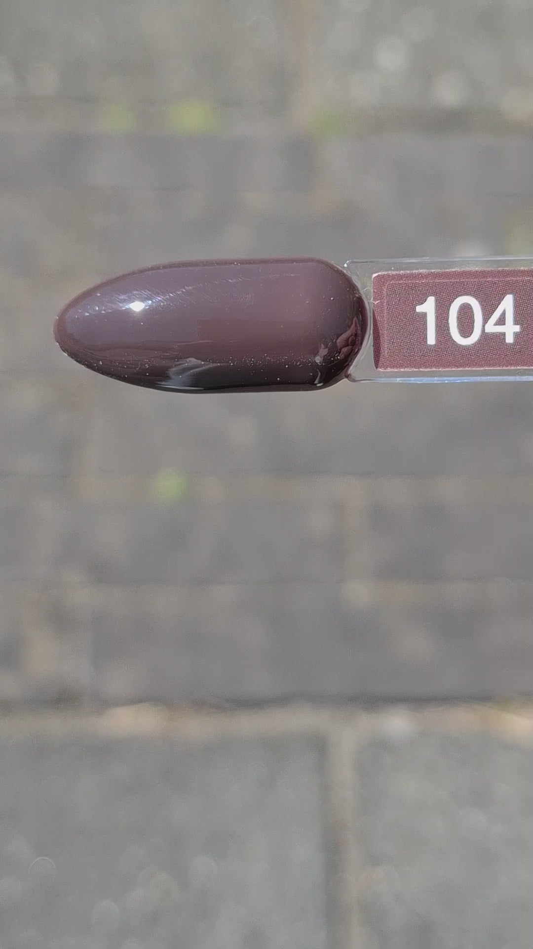 Video laden: Gel Polish Earthy Allure #104 – Diepe Chocoladebruine Gel Nagellak
